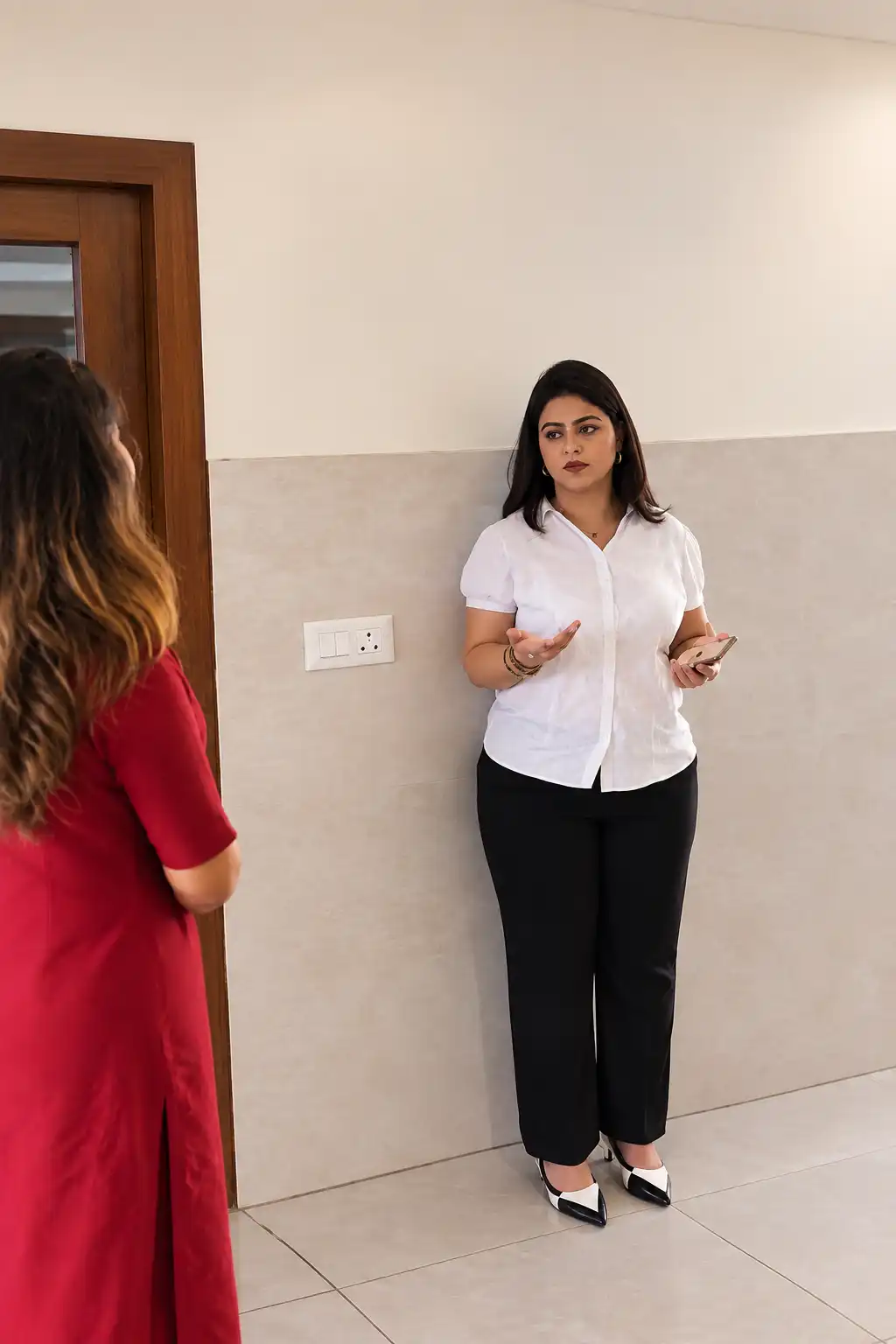 Dr. Kkomal Vasisht consultation photo 1